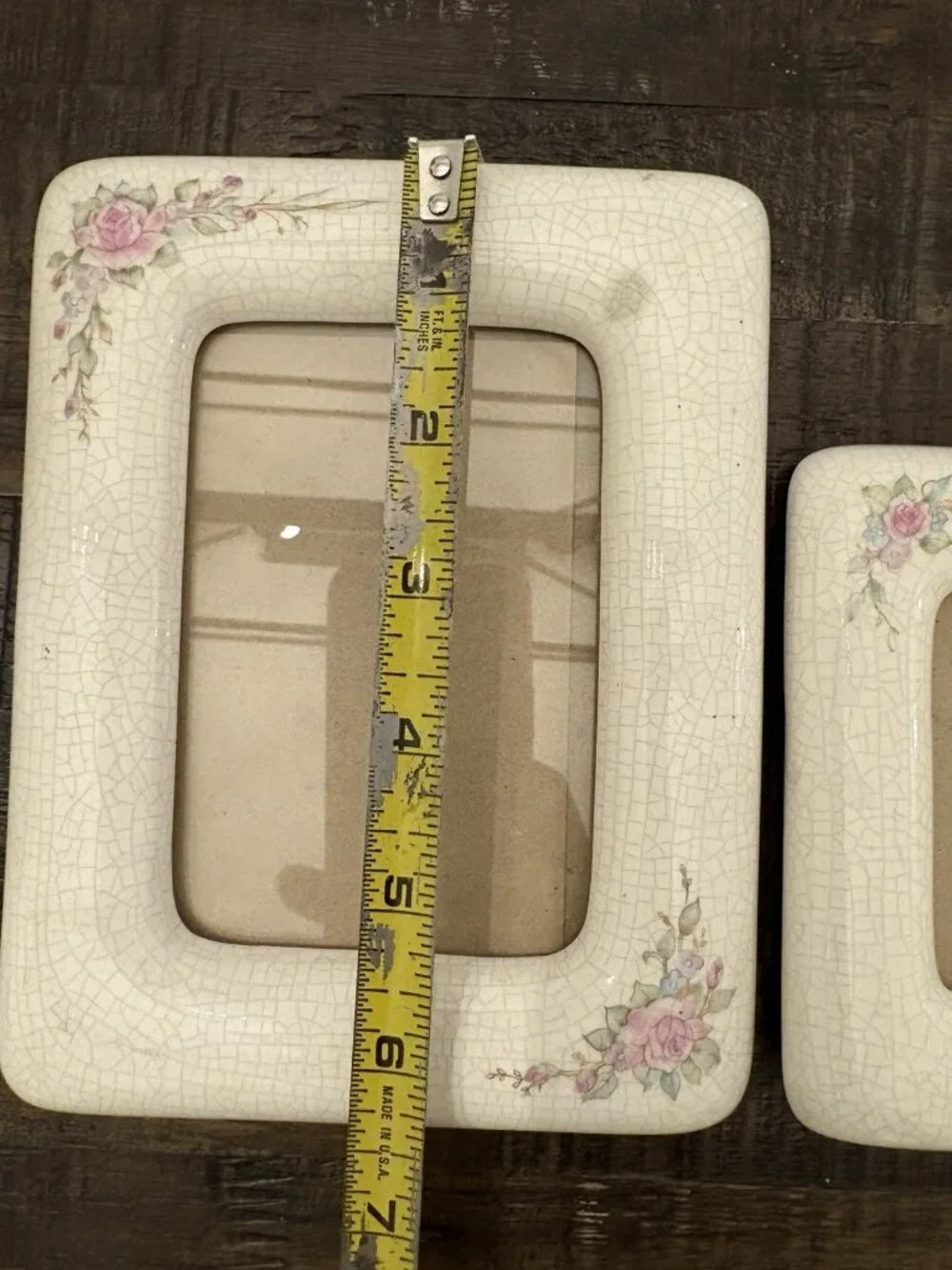 Unbranded two frames